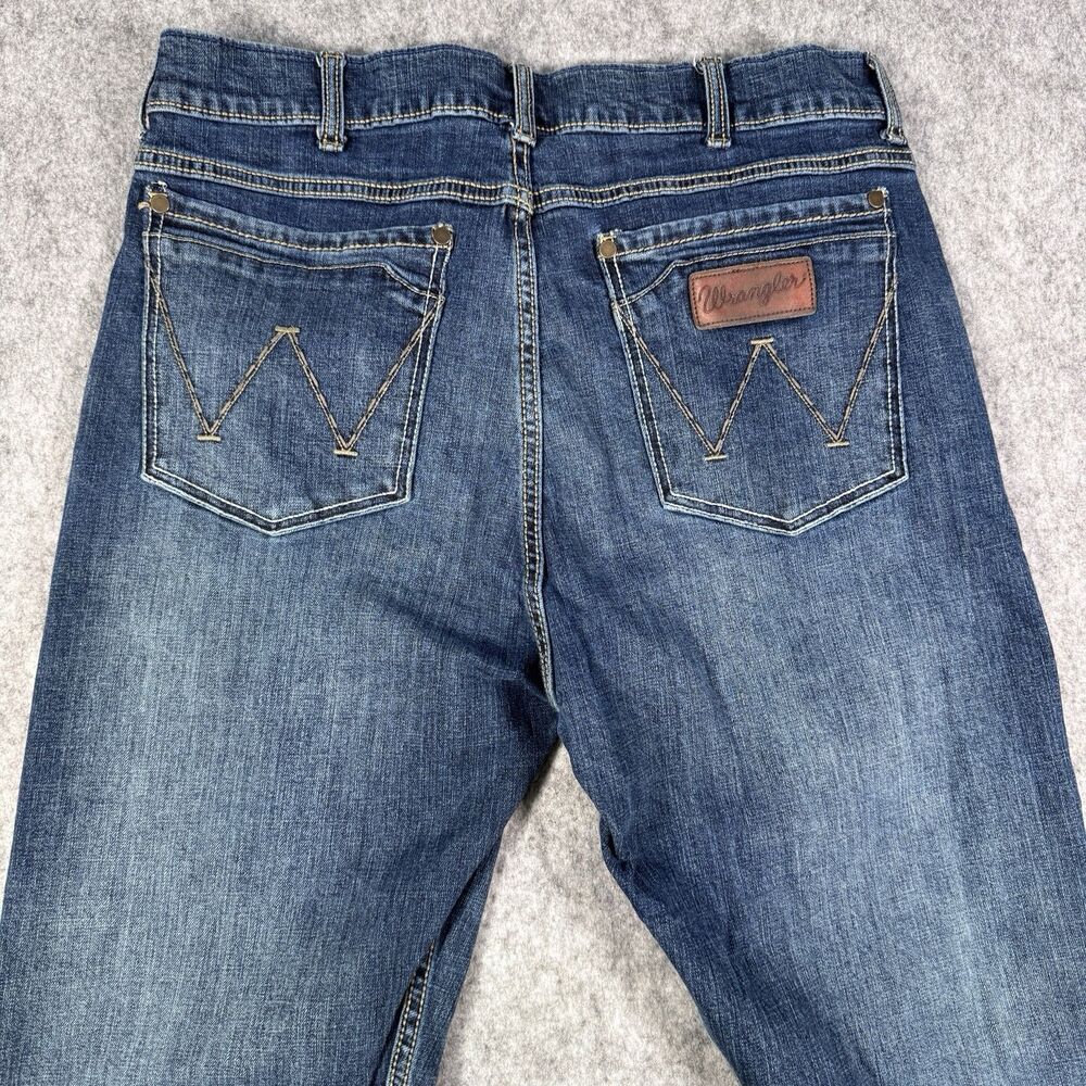 Wrangler Retro Jeans Mens 36X34 Measures 34X32 Blue Slim Boot Western Cowboy - Picture 9 of 10